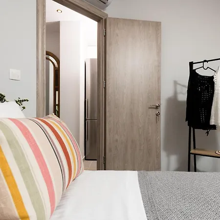 Apartment Iliana & Sarra 1