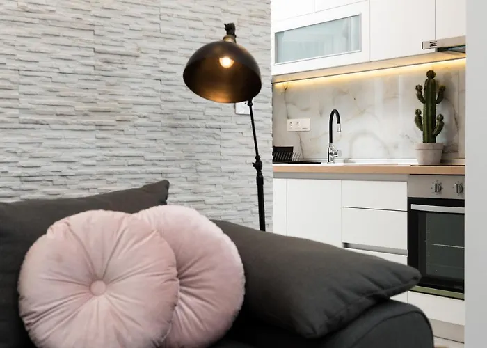 Διαμέρισμα Iliana & Sarra 1 *